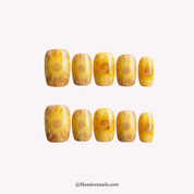 Pineapple Slice press-on nails by Handora