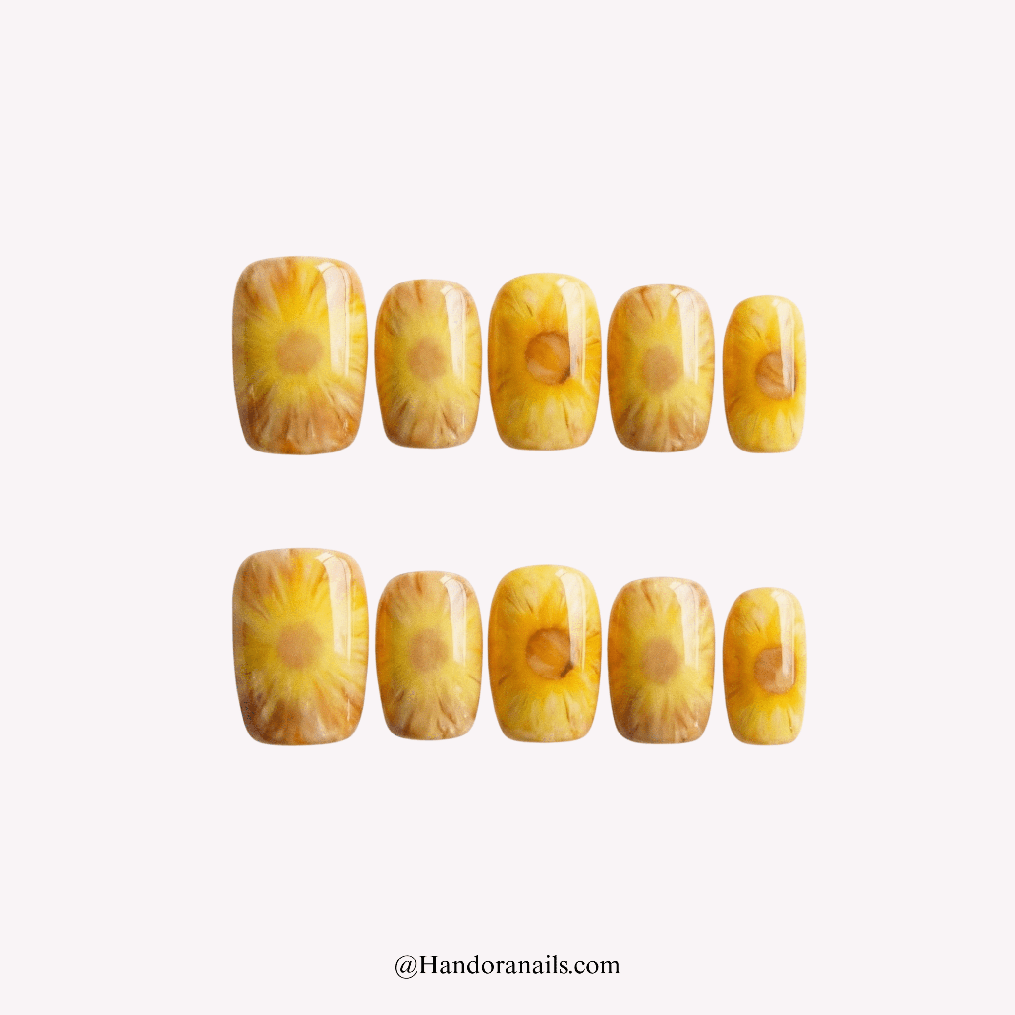 Pineapple Slice press-on nails by Handora