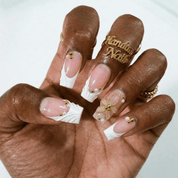 Pink Bloom press-on nails – design close-up by Handora