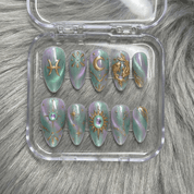 Pisces Aura salon-quality handmade press-on nails by Handora