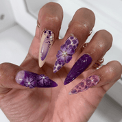Purple Petals press-on nails – hand-painted reusable gel set by Handora