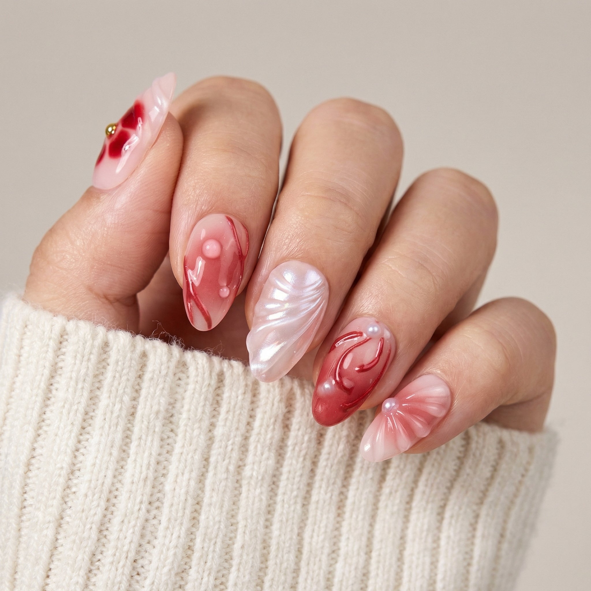 Rosy Grace press-on nails – hand-painted reusable gel set by Handora