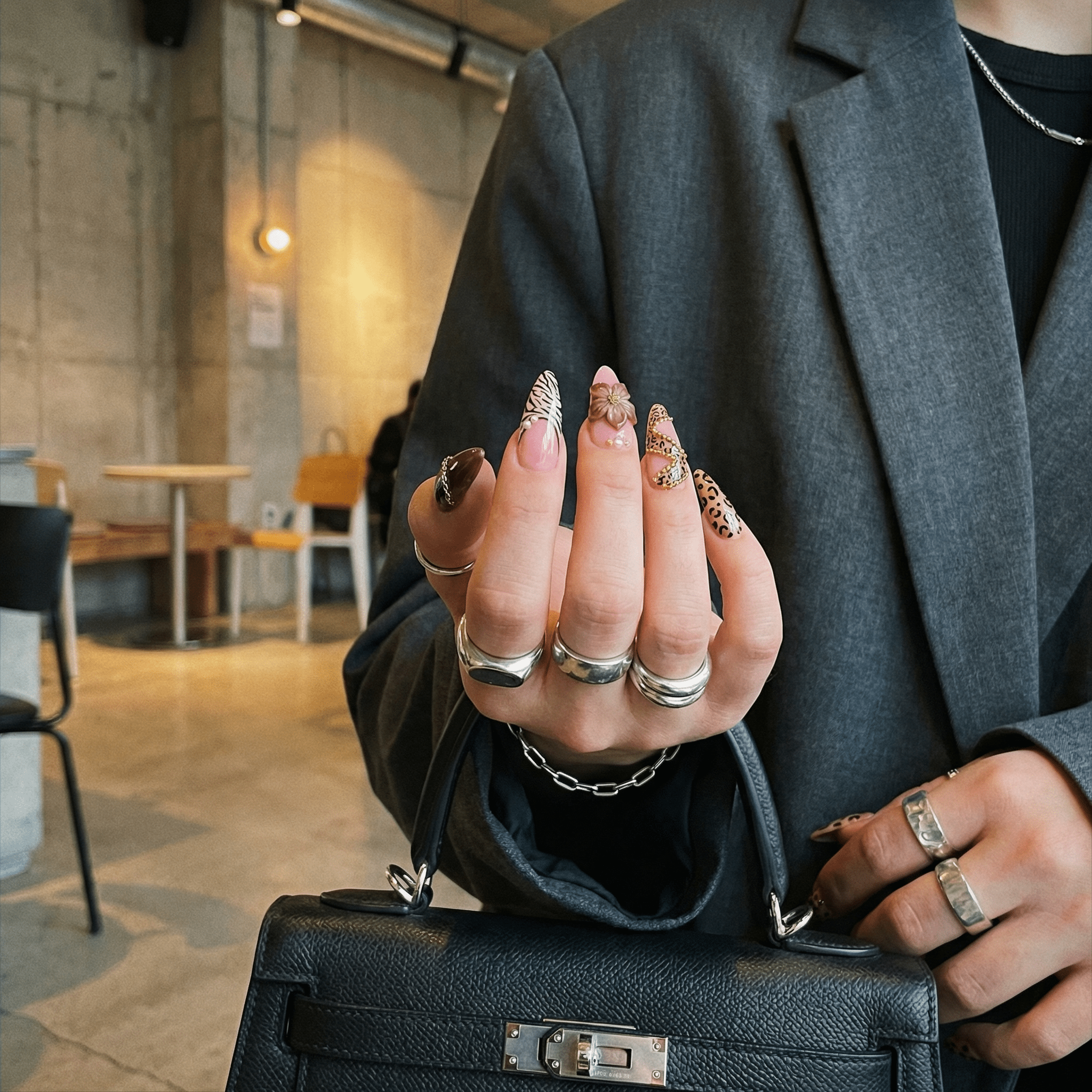 Safari Rose press-on nails – hand-painted reusable gel set by Handora