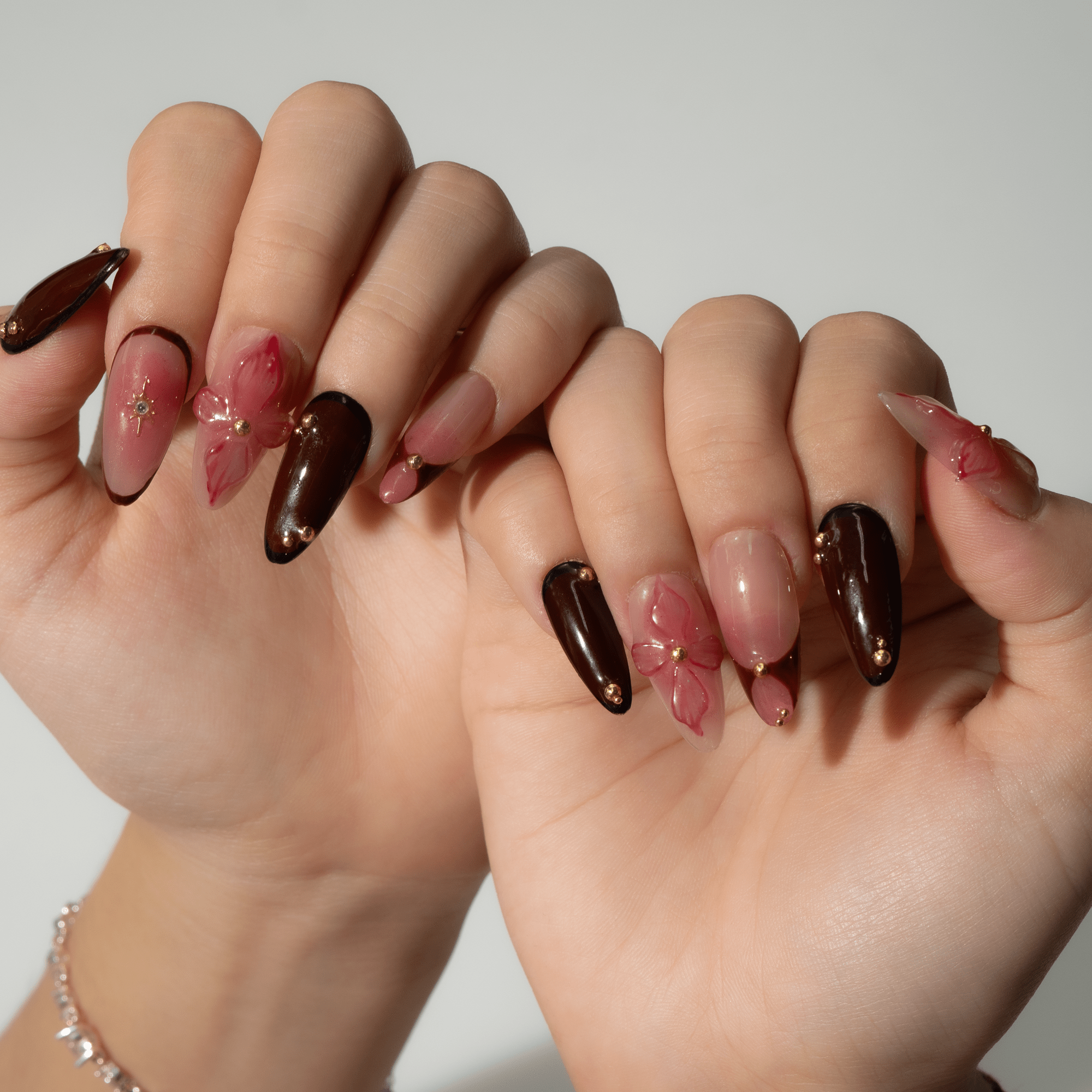 Scarlet Orchid autumn nail design – handmade press-on nails by Handora