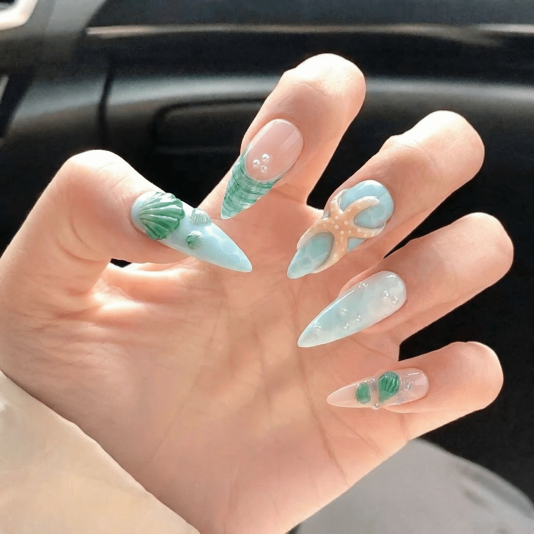 Seaside Treasures press-on nails – hand-painted reusable gel set by Handora