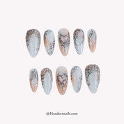 Silver Aura silver almond 3d press-on nails by Handora