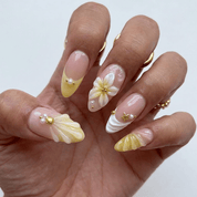 Siren Nectar press-on nails – hand-painted reusable gel set by Handora
