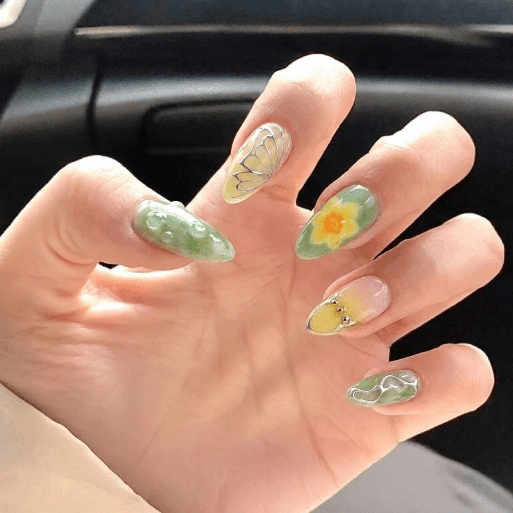 Spring Chrysalis floral nail design – handmade press-on nails by Handora