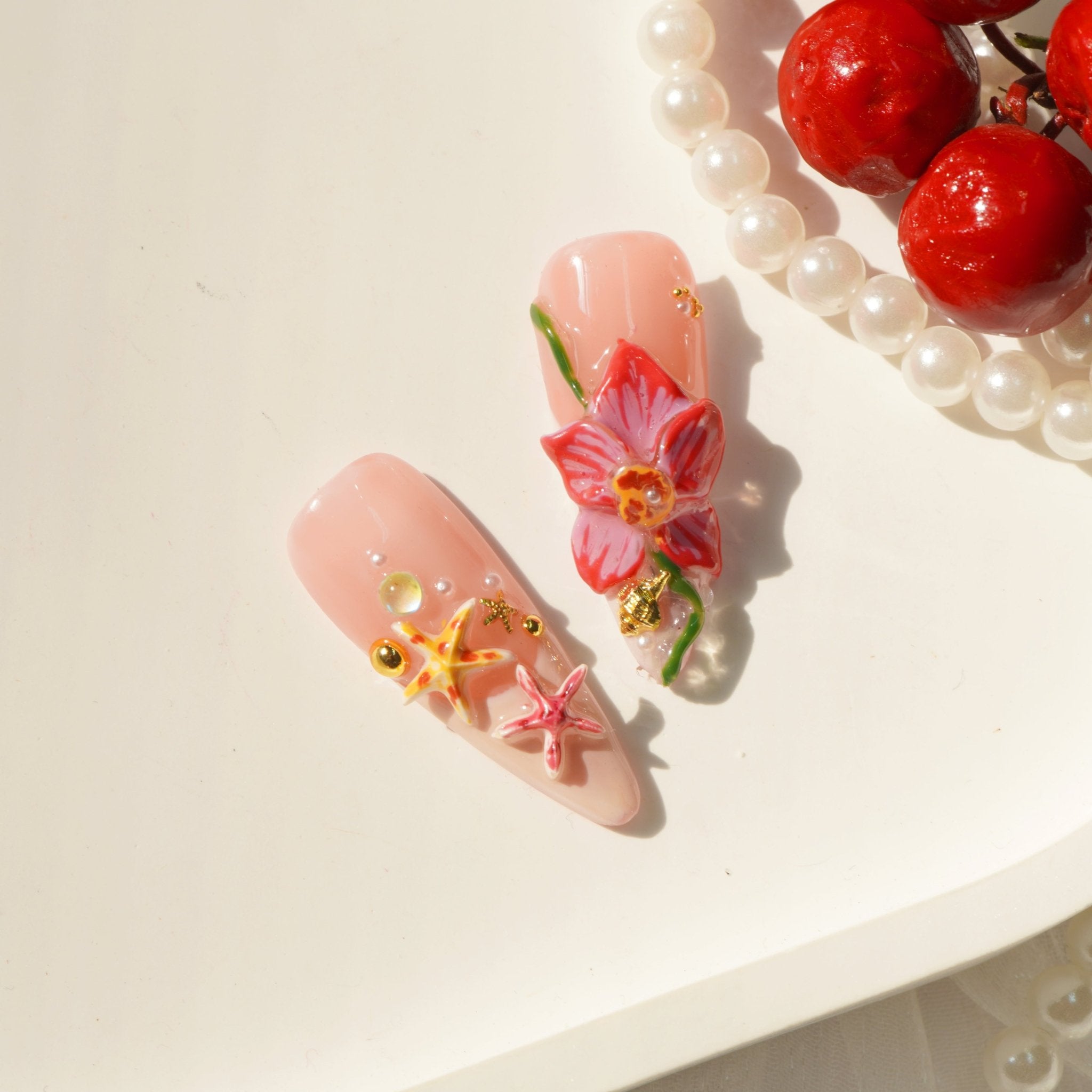 Spring Garden press-on nails by Handora