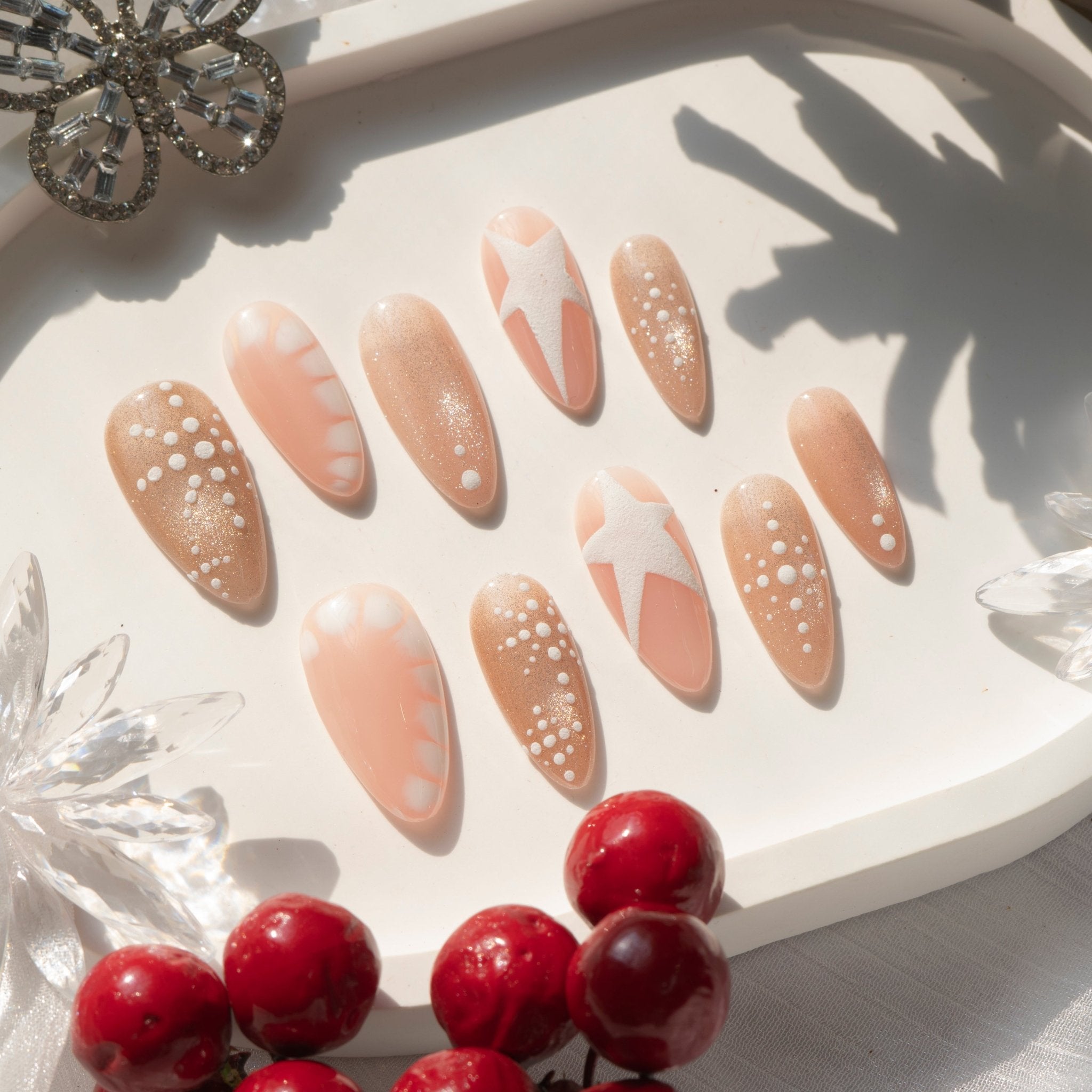 Star Snow press-on nails by Handora