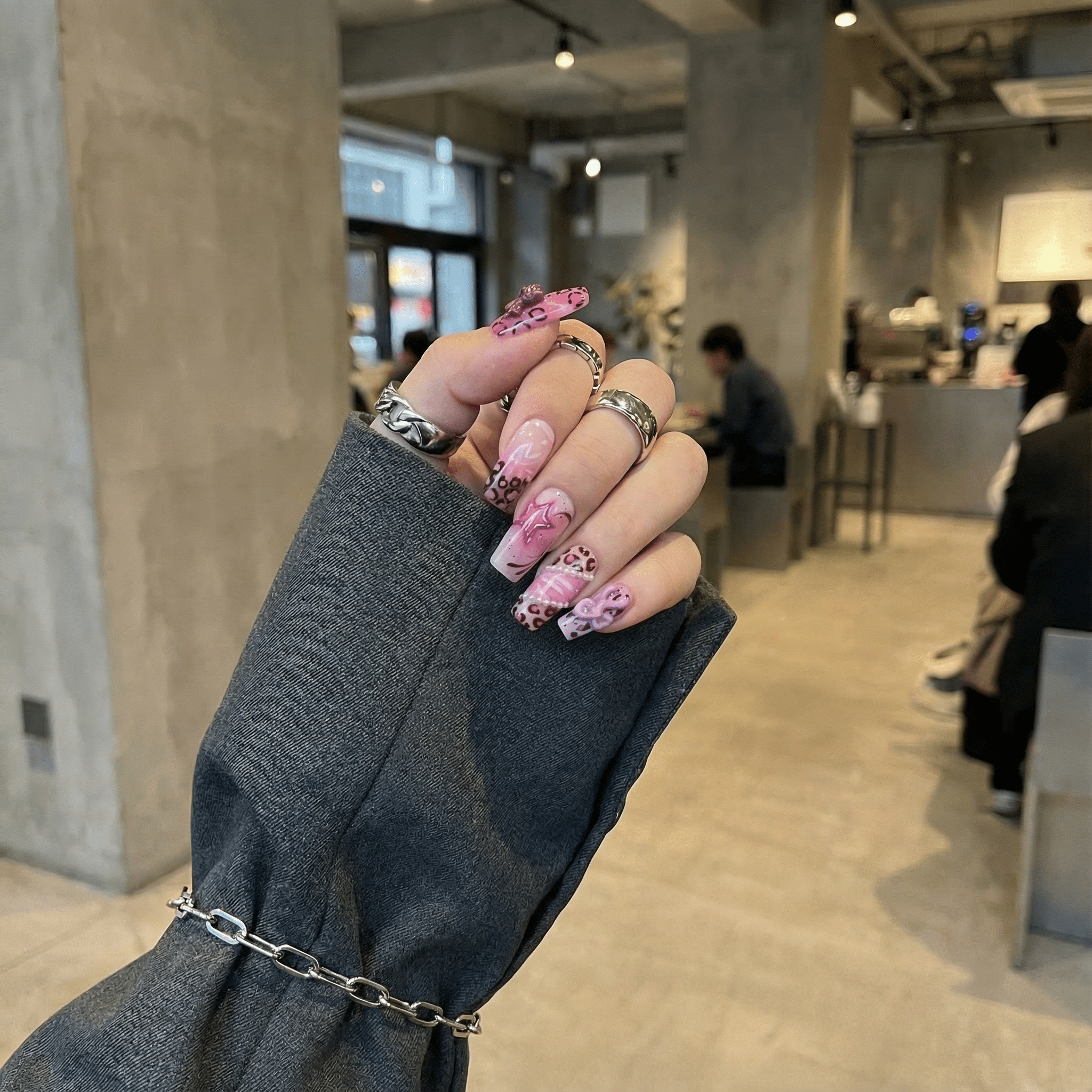 Starry Leopard press-on nails – hand-painted reusable gel set by Handora