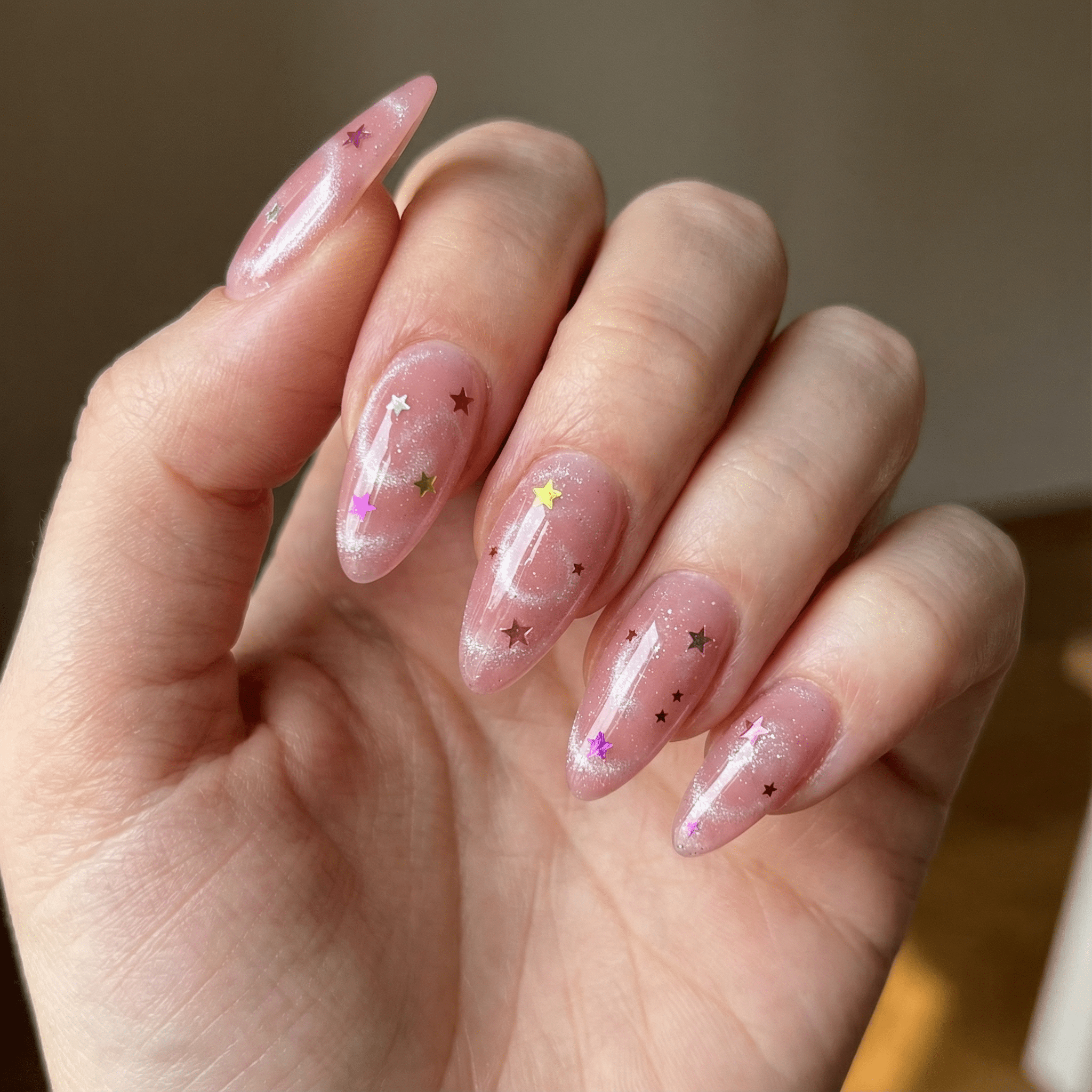 Stellar Aura press-on nails – hand-painted reusable gel set by Handora