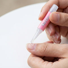 Apply the glue