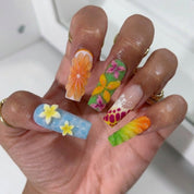 Summer Bloom press-on nails – hand-painted reusable gel set by Handora