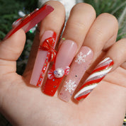 Sweet Noel nail design – handmade press-on nails by Handora