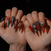 The Tell Tale Heart press-on nails by Handora