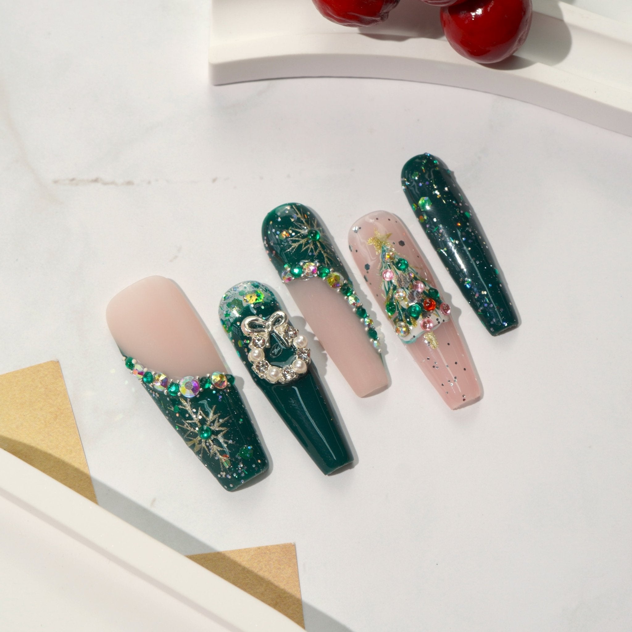 Twinkle Tree full press-on nail set – sizes XS–L by Handora