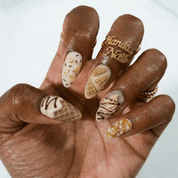 Vanilla Dream almond press-on nails – design close-up by Handora