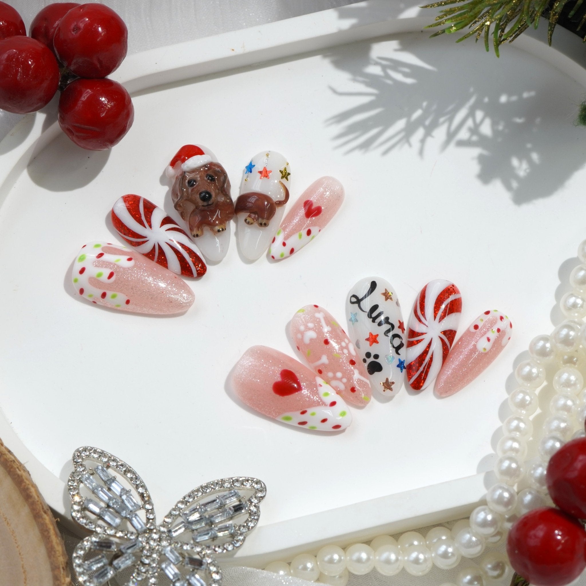 Winter Dachshund cute press-on nails by Handora